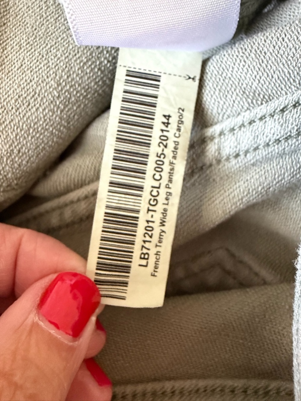Quince | Short 28" French Terry Wide Leg Pants in Faded Cargo - Picture 9 of 12